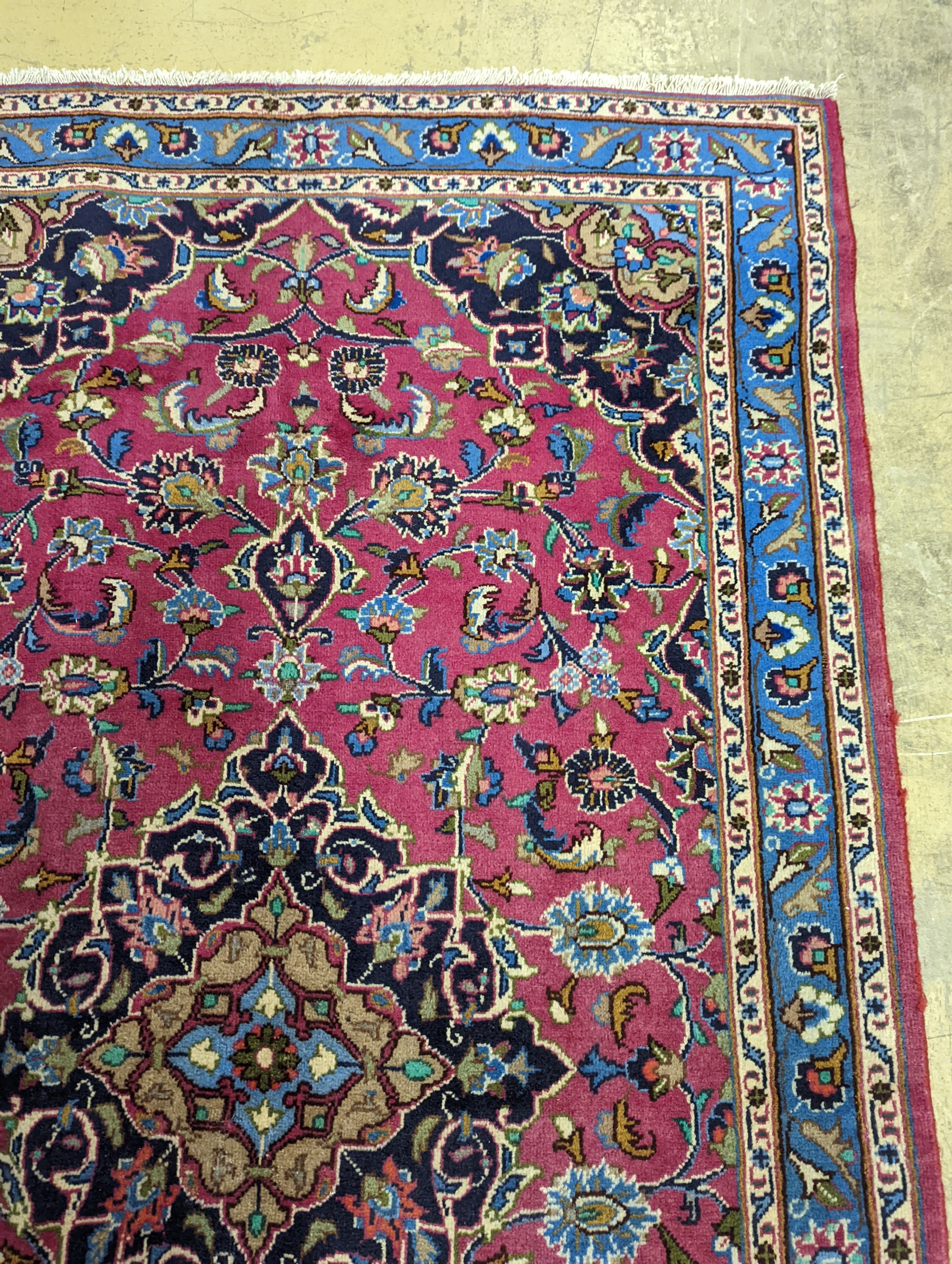 A Najaf Abad rug, 200 x 114cm